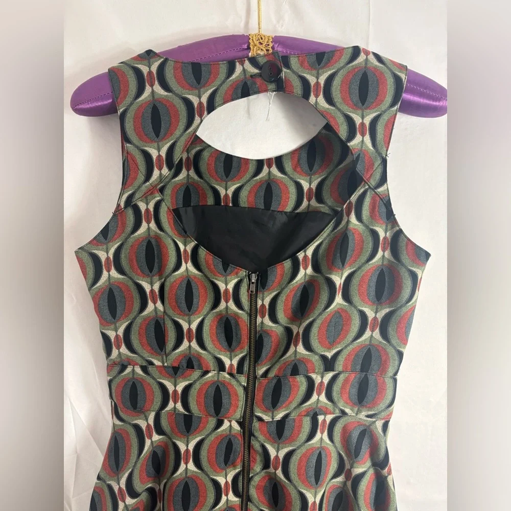 ANTHRO Louche Sleeveless Boho Art Deco Open Back Retro Midi Skater Dress Size S - Picture 4 of 13